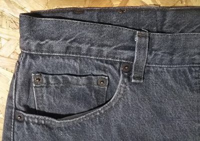 1980s-90s Levi's 501 Made in USA W32 Coin pocket