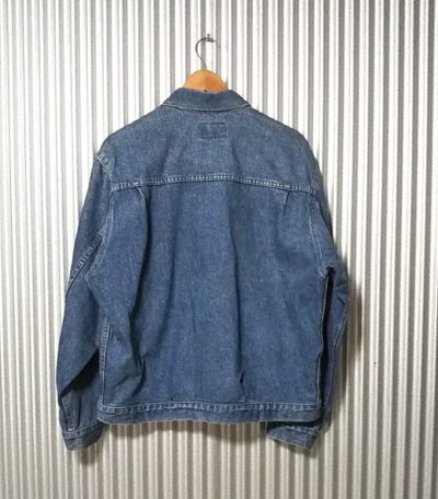 Back view - 80s Levi's Type 2 70502-0217 Denim Jacket. Size L Made in Japan
