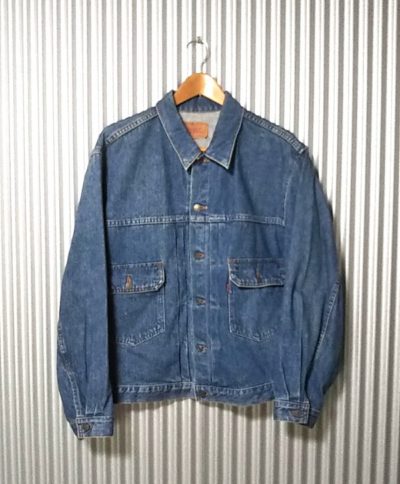 80s Levi's Type 2 70502-0217 Denim Jacket. size L Made in Japan
