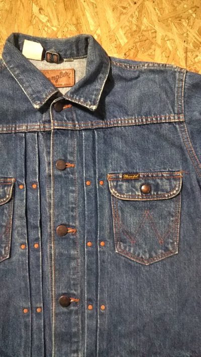 Front pleats-90s Wrangler 11MJ Western Jacket. "50s reprint". Made in Japan.