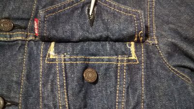 60s detail chest pocket-90s Levi's 71557 type 3 denim jacket 38 Big E 60s reprint