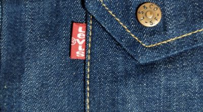 Red Tab-Dead stock 90s Levi's Shorthorn Denim shirt. Made in Japan. Selvedge. Red tab.