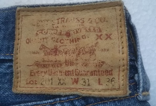 LVC Levi's201xx Leather label