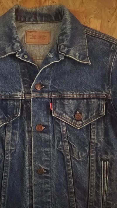 90s Levi's 70506-0216 Denim Jacket Tracker jacket Size34 Made in USA Good Condition