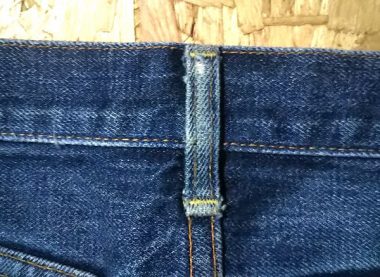DENIME Selvedge Tapered Straight Jeans Rub of belt loop