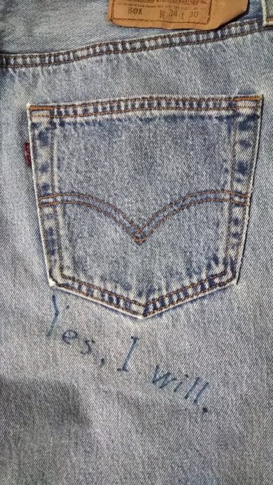 1990s Levi's 501 Made in USA W33 Back pocket