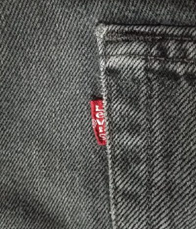 Red tab - 1990s Levi's 501 Made in USA 1995 made Black W33 L31