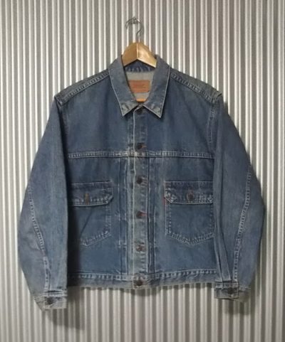 VTG 80s Levi's Type 2 70502-0217 Denim Jacket. Japan made Orange tab