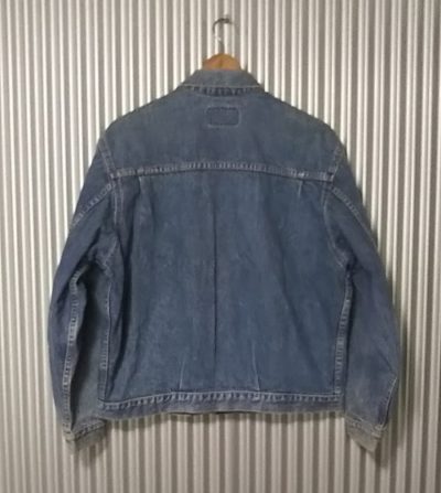 Back view - VTG 80s Levi's Type 2 70502-0217 Denim Jacket. Japan made Orange tab