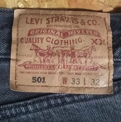 Paper label - 1990s Levi's 501 Made in USA 1995 made Black W33 L31