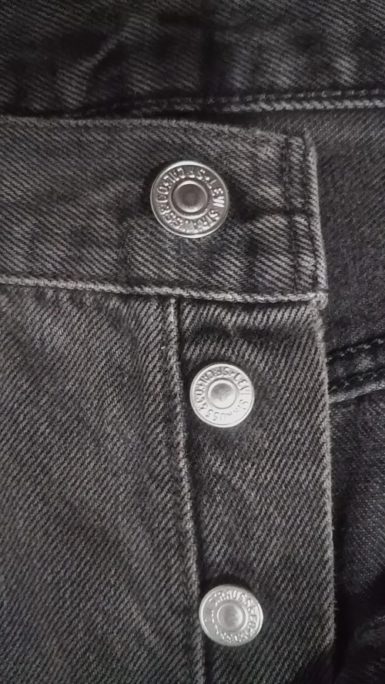 Button - 1990s Levi's 501 Made in USA 1995 made Black W33 L31