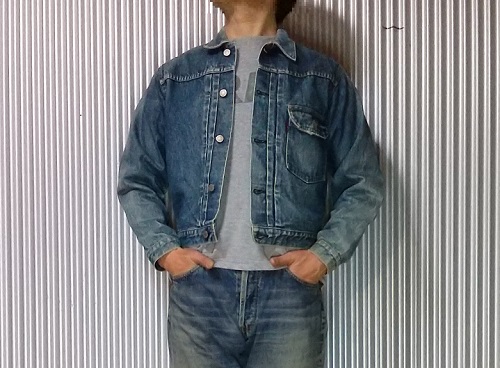 Wearing image 1-90s Levi's 70502XX Type 1 Denim Jacket.size38