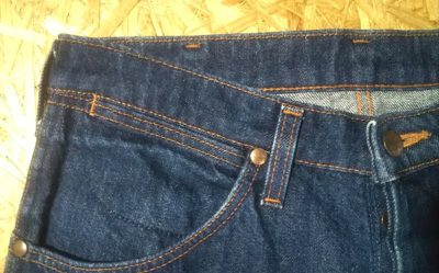 Coin pocket-80s Wrangler 11MWB cowboy cut Denim Jeans. W30-31