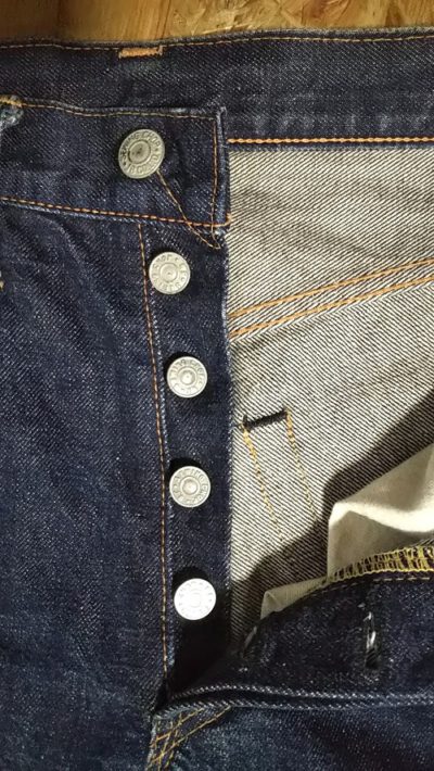 V stitch "top" button and button fly-80s-90s JOHNBULL "SEWING CHOP" Japanese okayama jeans W28 L34.5
