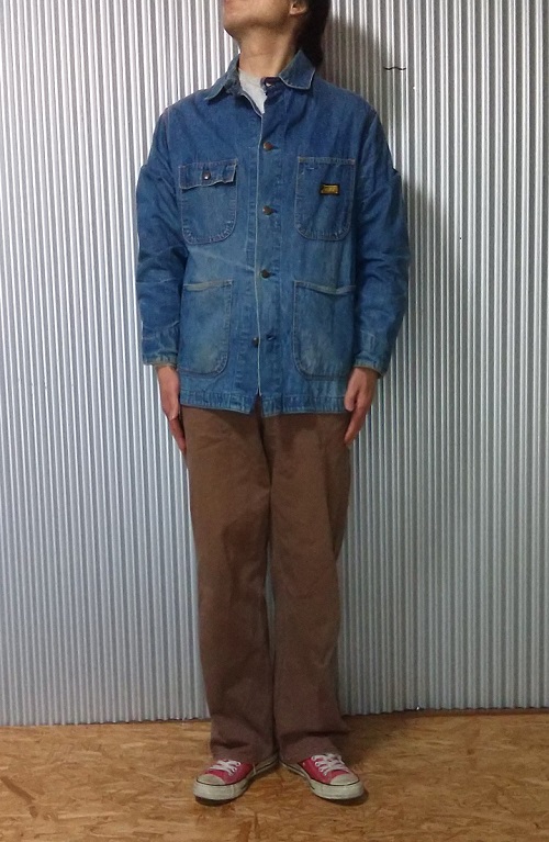 70s Washington DEE CEE chore coat. × Carhartt painter pants.