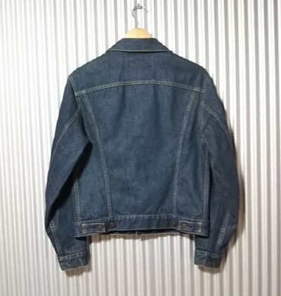 Back view-90s Levi ’s 71557 type 3 denim jacket 38 Big E 60s reprint