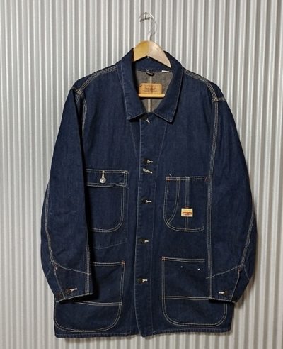 90s Levi ’s chore coat size 40 “L-XL” chore jacket