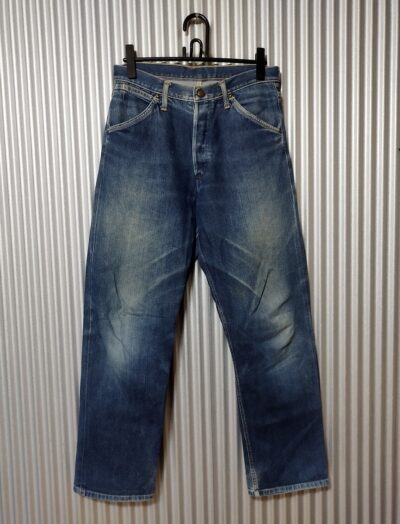 90s Wrangler 49MW ” 40s reprint” W32 L30.